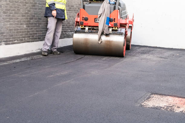 Why Choose Us For All Your Driveway Paving Needs in East Bakersfield, CA?